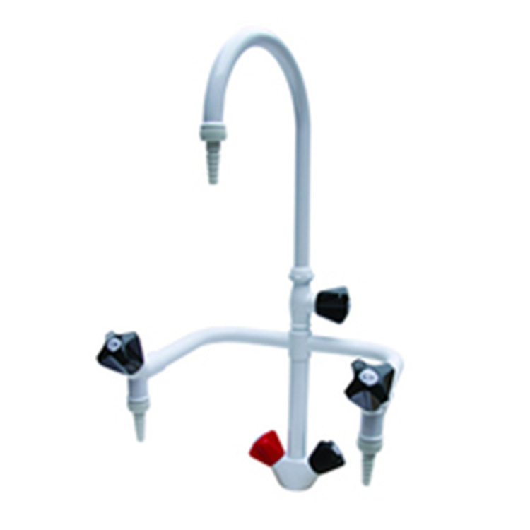 鵝頸三口水龍頭